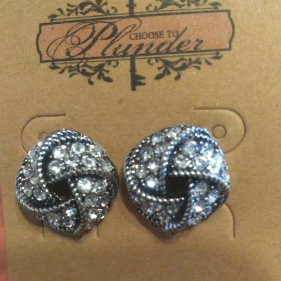 Plunder Design Mason Earrings - Picture 2 of 3